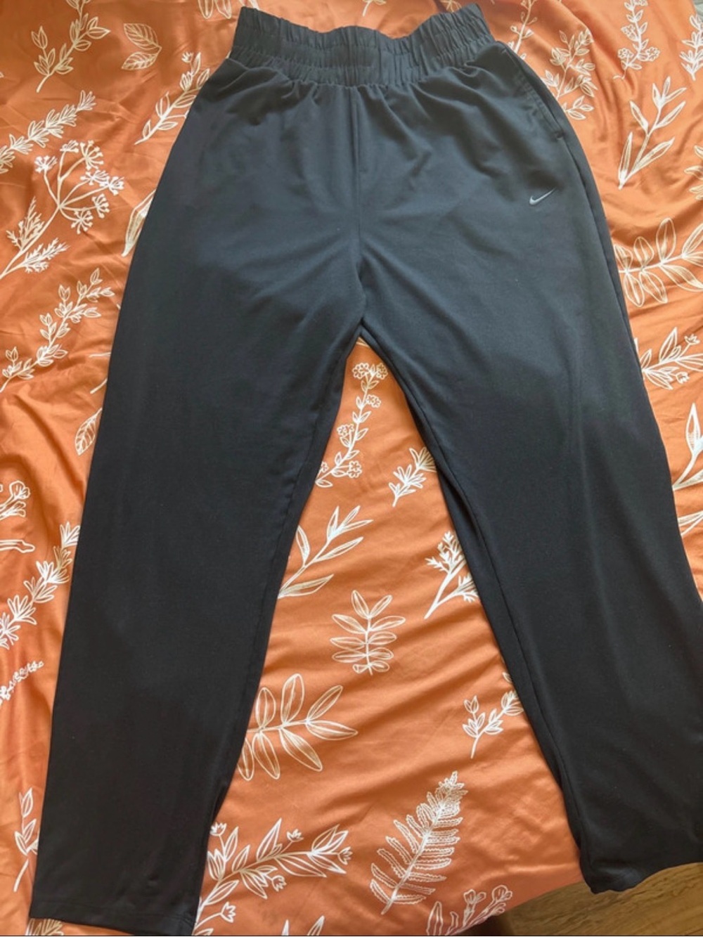 Nike Women’s Flow Lux Dri-FIT Training Pants - Black (Size M)